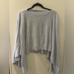 Lululemon light grey cape